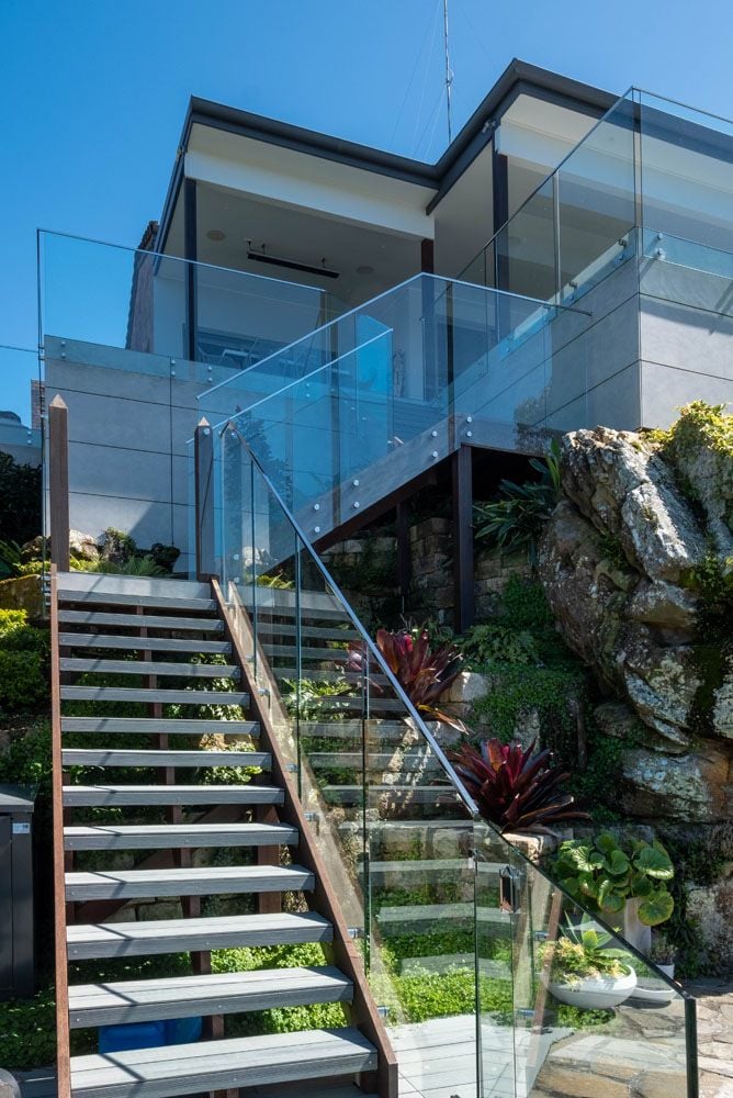 Grays Point Road Grays Point Image -655c3d0e89504