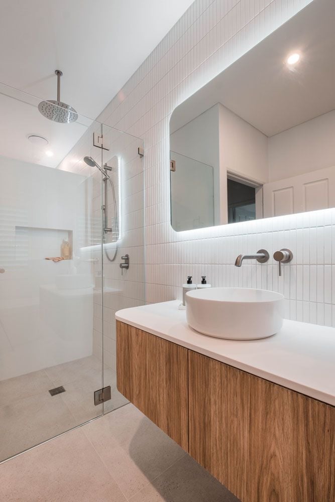 Grays Point Road Grays Point Image -655c3d108402e