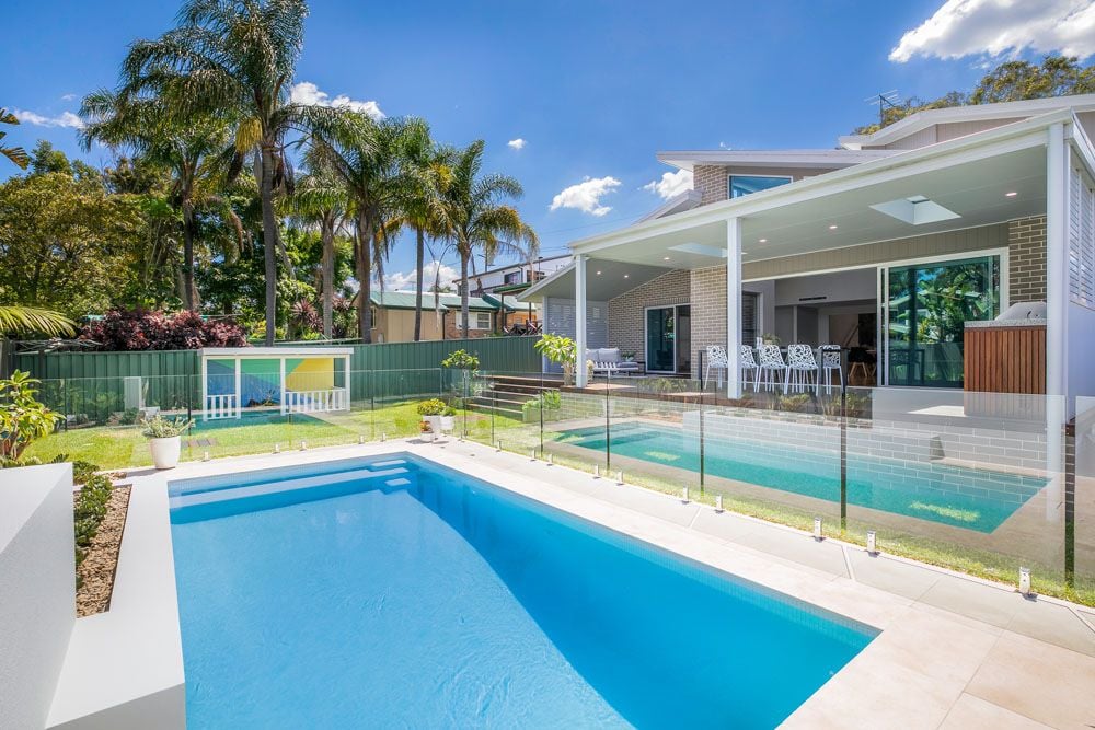 Caronia Avenue Wooloware Image -655eada1e1ad6