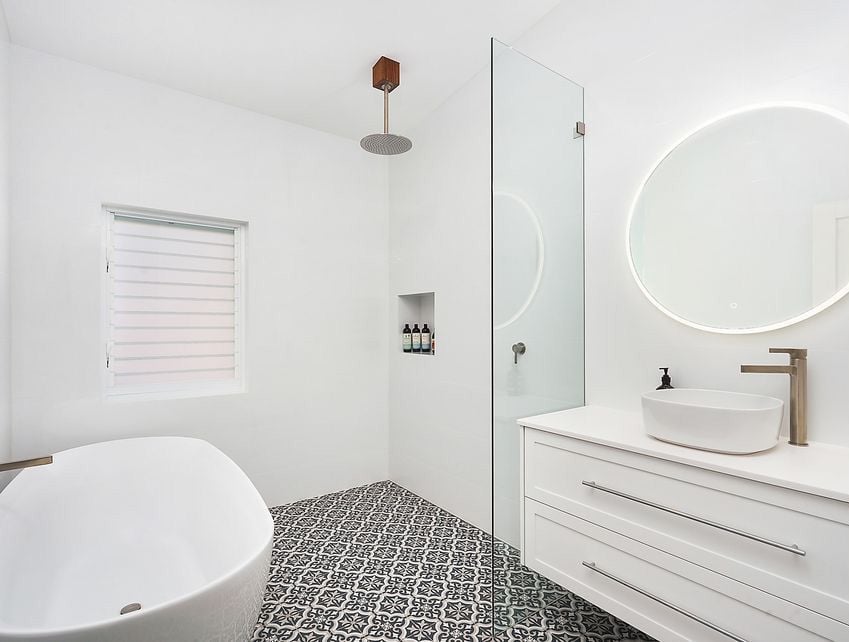 Young Street Sylvania Image -655ecb65608b4