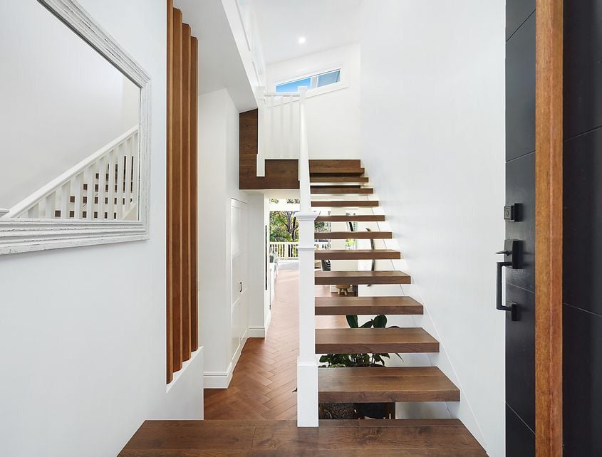 Young Street Sylvania Image -655ecb65afc84