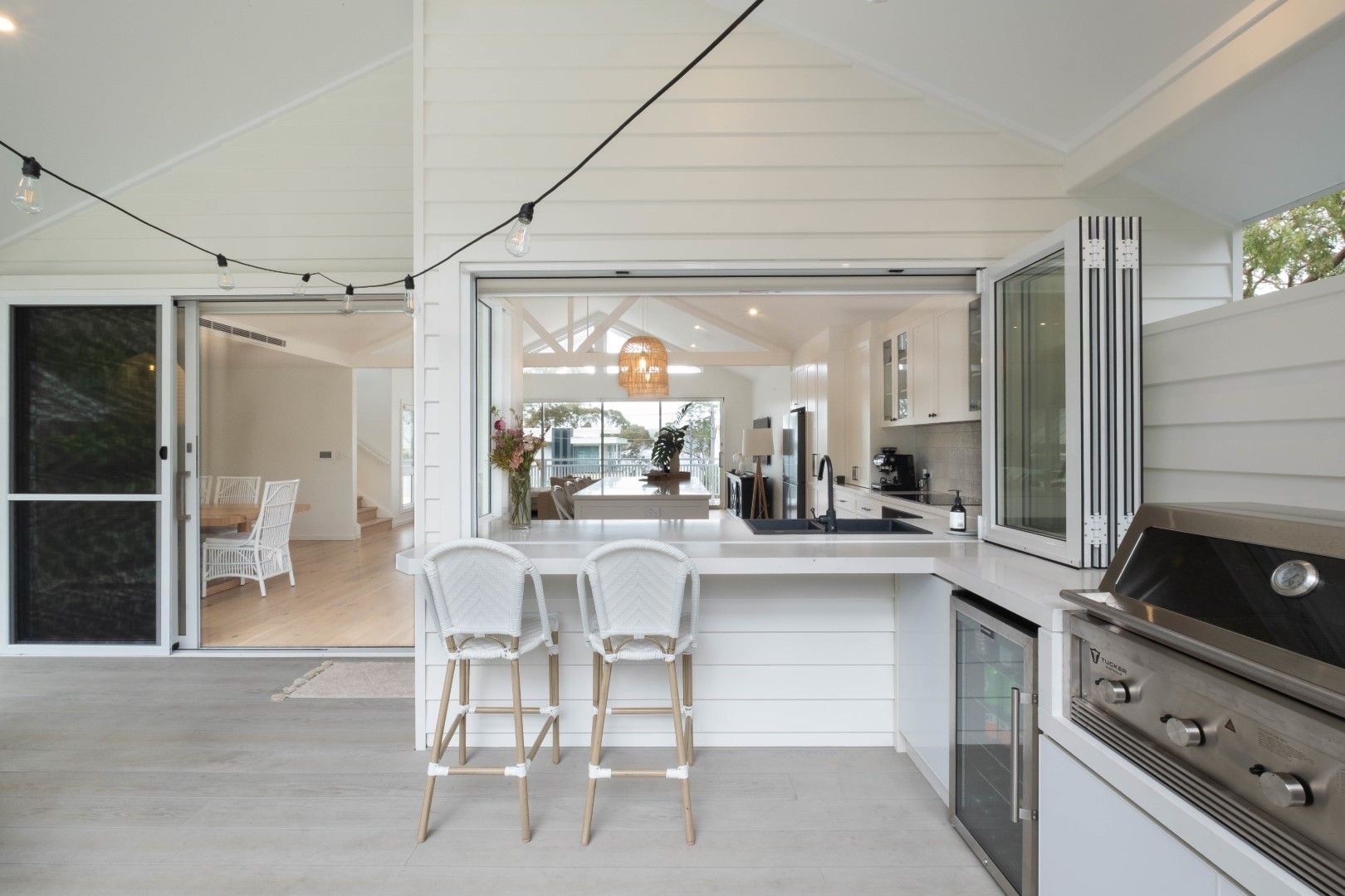 Dean St Caringbah South Image -655ecf8844b49