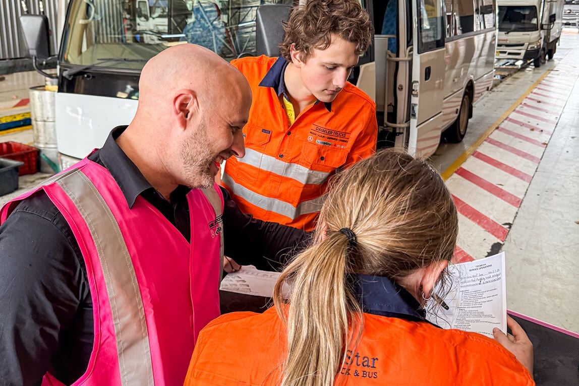 Consistent Service Standards Consistent Service Standards