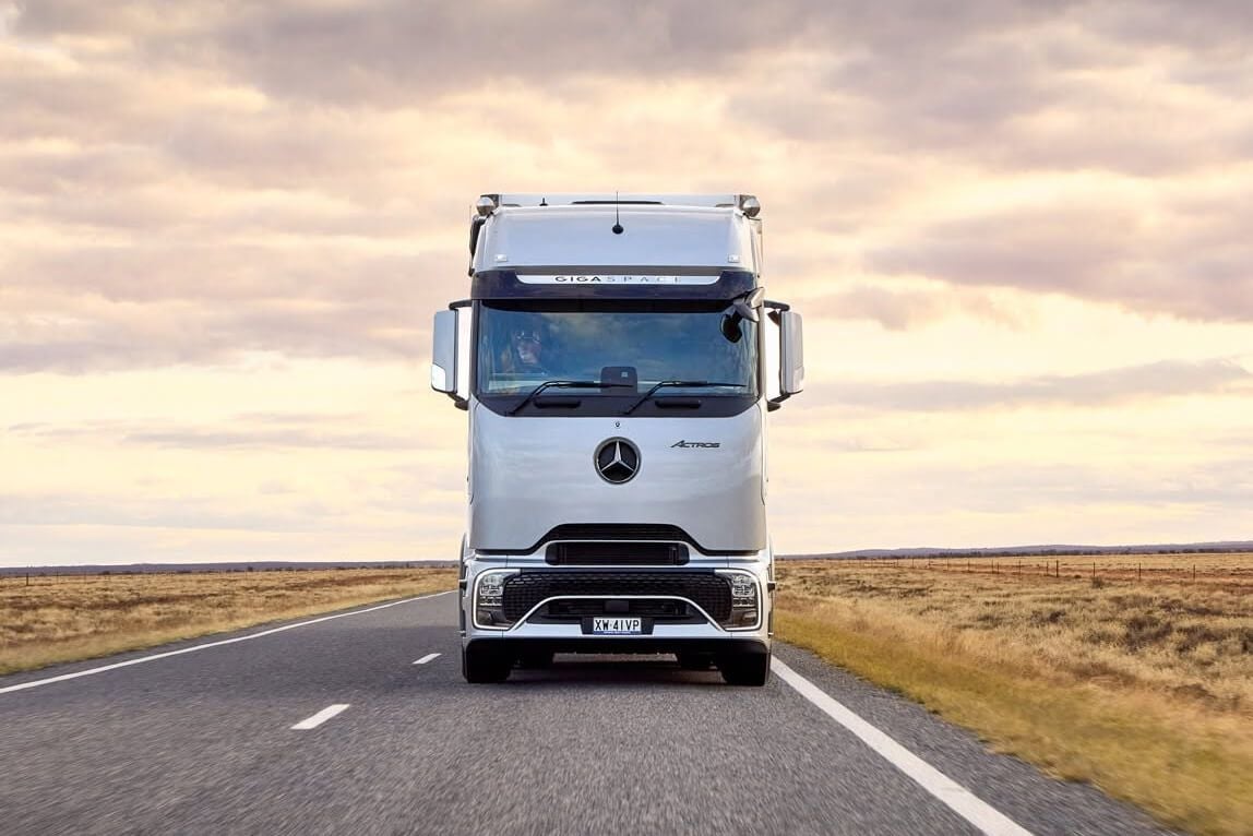 Mercedes-Benz Trucks Mercedes-Benz Trucks