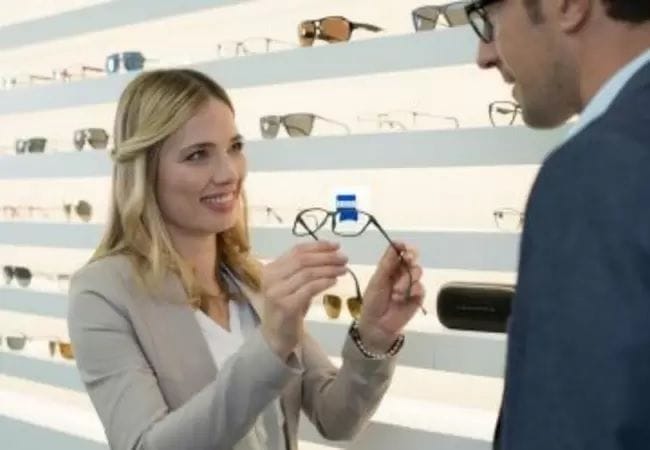 A checklist for buying new glasses