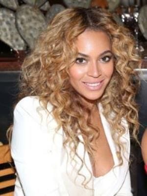 Rusk Miracurl gives curls like Beyonce's