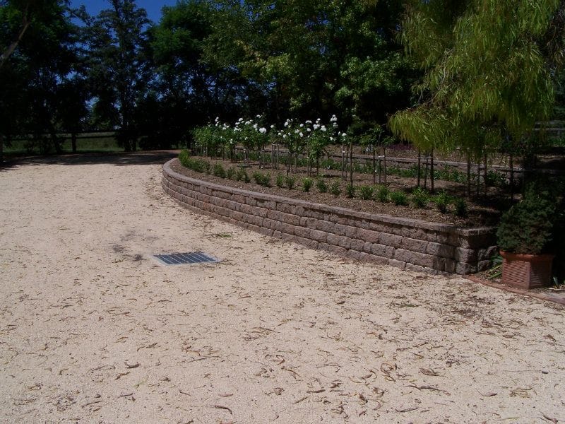 Retaining walls