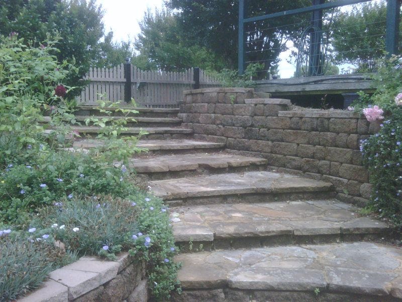 Outdoor steps and stairs