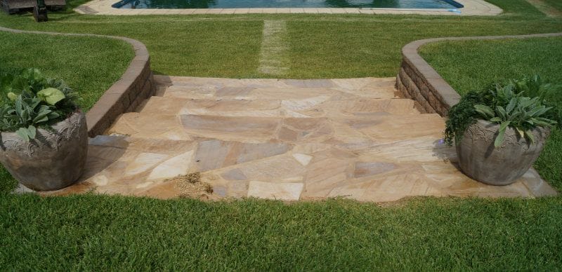 Outdoor steps and stairs