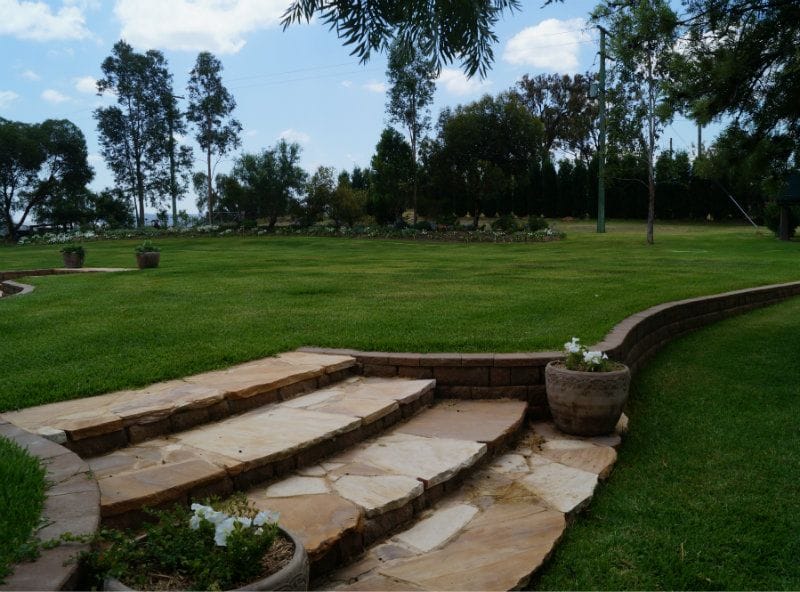 Outdoor steps and stairs