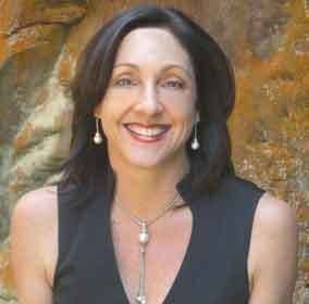 Author Lynne Schinella