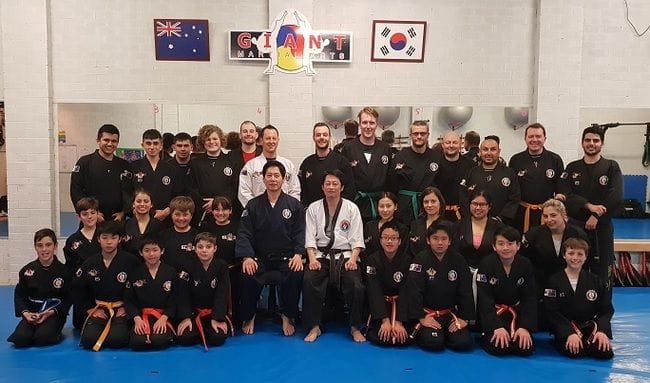Successful Dual Master Knife Defence & Kicking Seminar