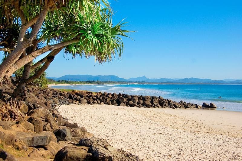 beach hotel in the heart of byron bay
