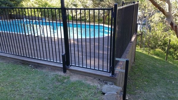 Reinforcing-loose-deck-fence-posts