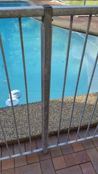 fill-non-compliant-gap-in-steel-pool-fence.jpg