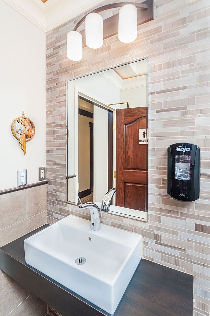 Third Floor Suites 300 & 304