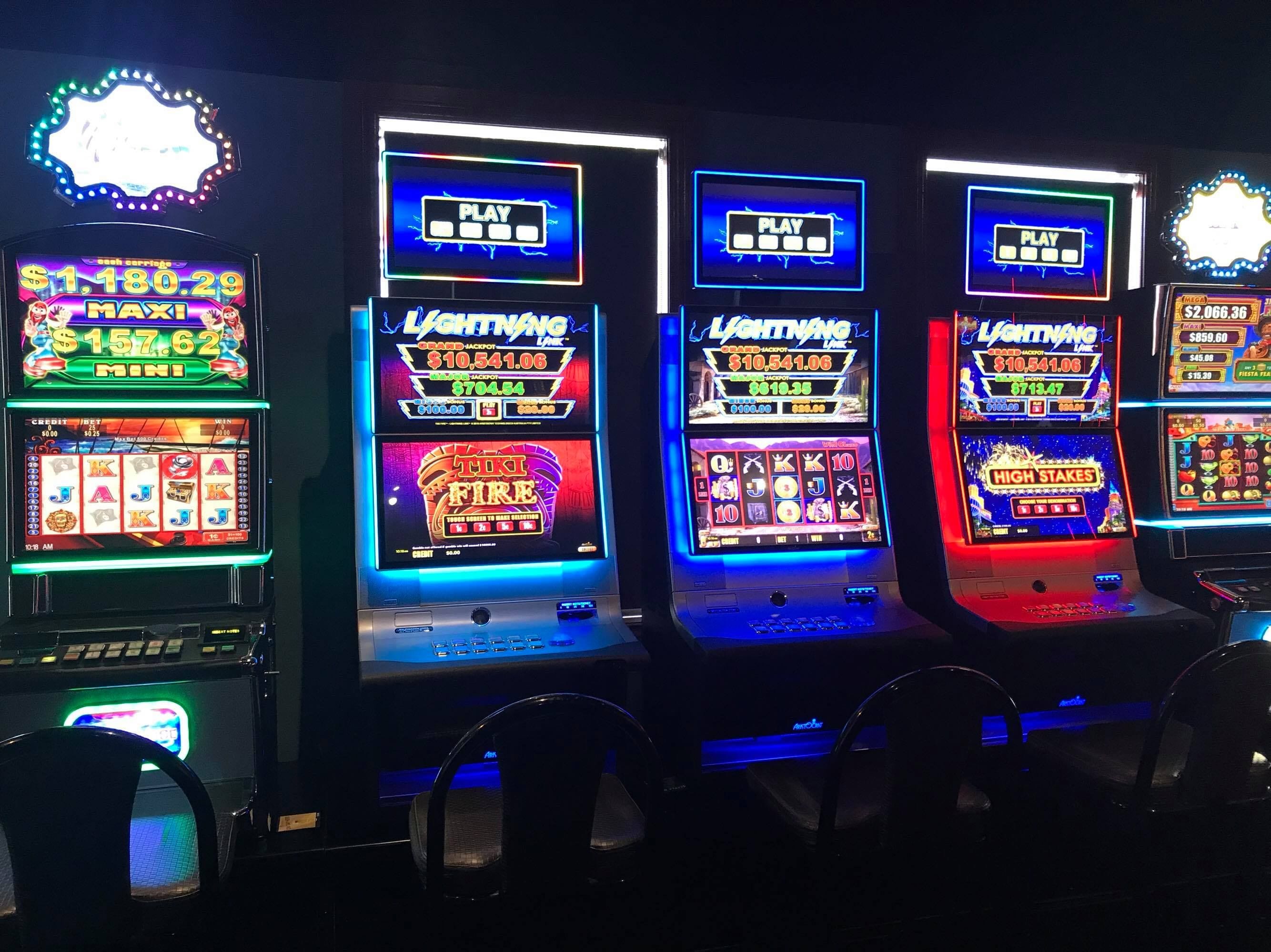 Herbert Hotel | Pokies