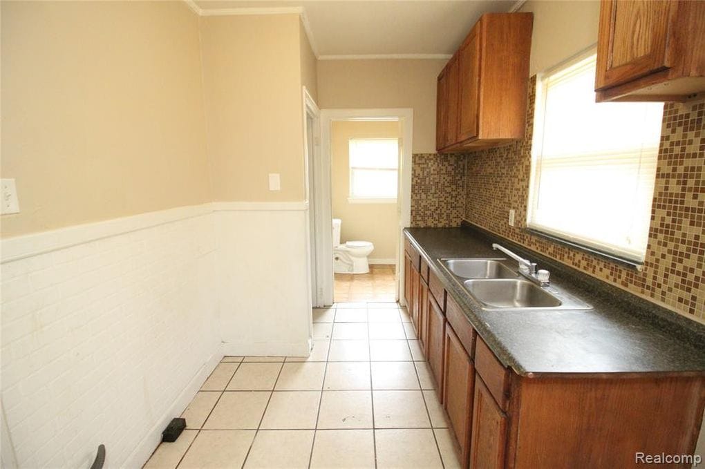 22773 Pleasant Ave Eastpointe MI 48021 | Cashflowpositive.com 22773 Pleasant Ave Eastpointe MI 48021 | Cashflowpositive.com