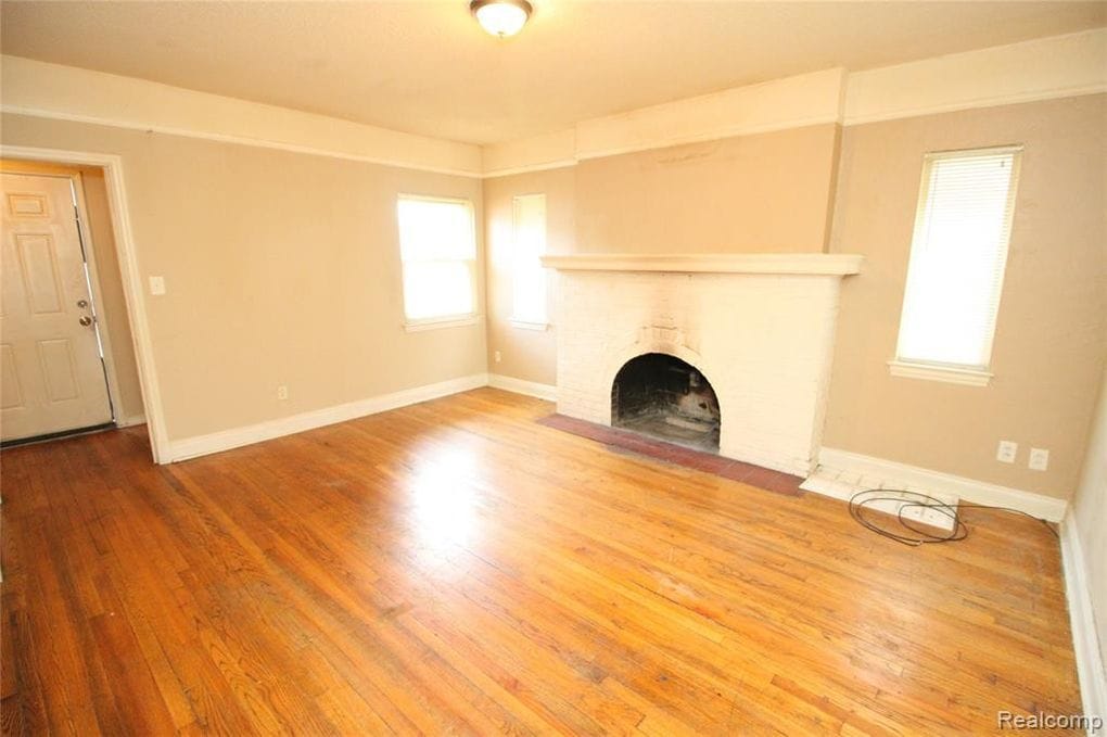 22773 Pleasant Ave Eastpointe MI 48021 | Cashflowpositive.com 22773 Pleasant Ave Eastpointe MI 48021 | Cashflowpositive.com