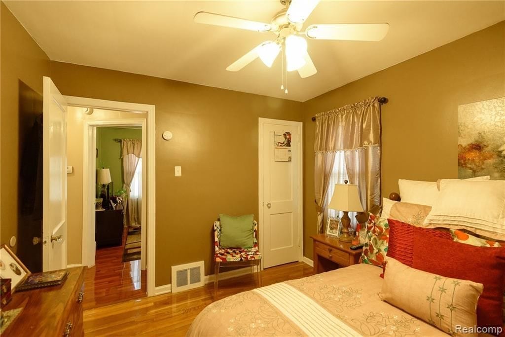 9036 Longacre St Detroit, MI 48228 9036 Longacre St Detroit, MI 48228