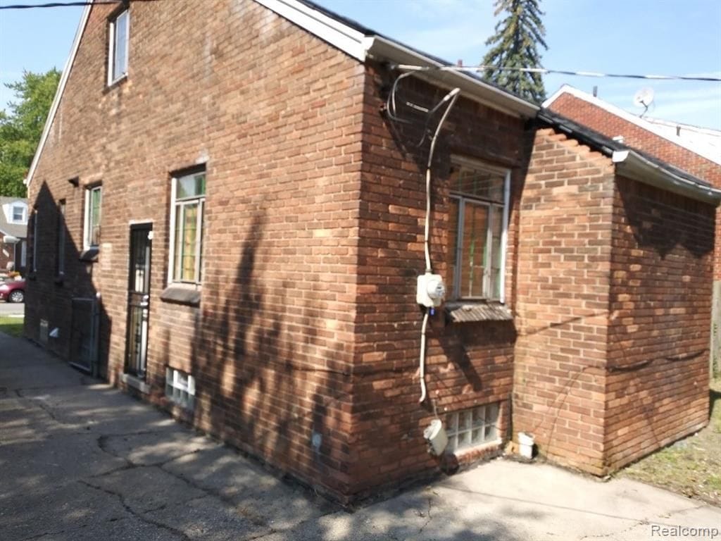 10408 Roxbury St Detroit MI 48224 | Cashflowpositive.com 10408 Roxbury St Detroit MI 48224 | Cashflowpositive.com