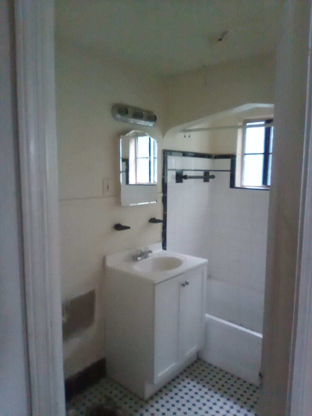 19919 Meyers Rd Detroit MI 48235 19919 Meyers Rd Detroit MI 48235 | Cashflowpositive.com