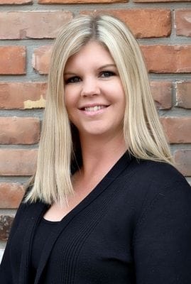 Photo of Jennifer Nadon