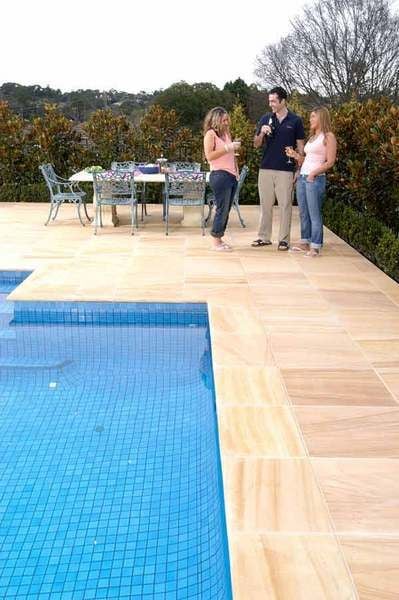 Teakood Pool (10)