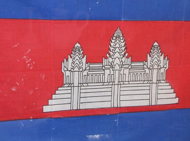 Watch out for the Cambodian Children's Painting Project Exhibitions to be held in Melbourne, Sydney, Bryon Bay and Brisbane (Bleeding Heart Cafe, Ann Street, Brisbane 10th October.)