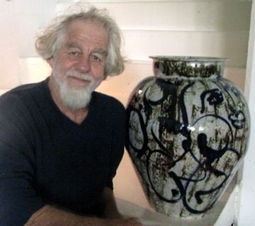 Pot's out of the kiln and I am happy.