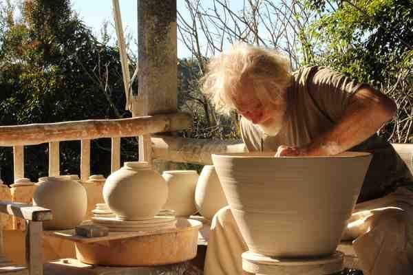 The winter sun on the potter.

Image by Ginette Flamiere.